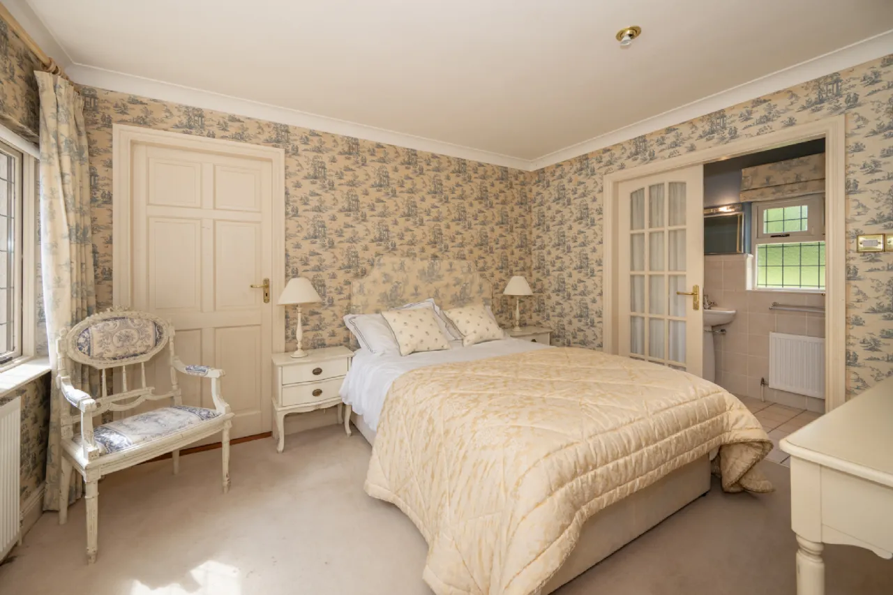 Photo of Roselodge, Model Farm Road, Cork, T12KN6Y