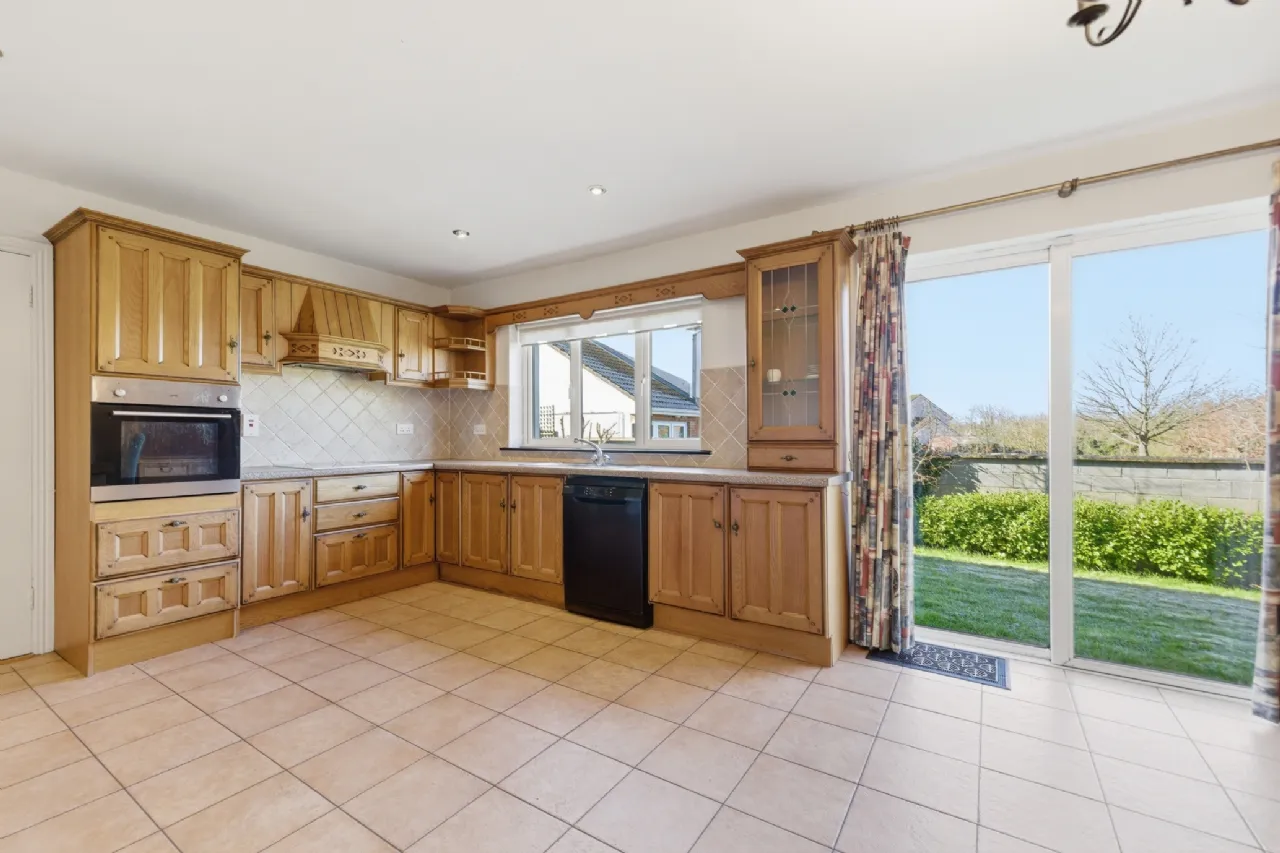 Photo of 18 Ashgrove Lawn, Clonmel, Co. Tipperary, E91 P684