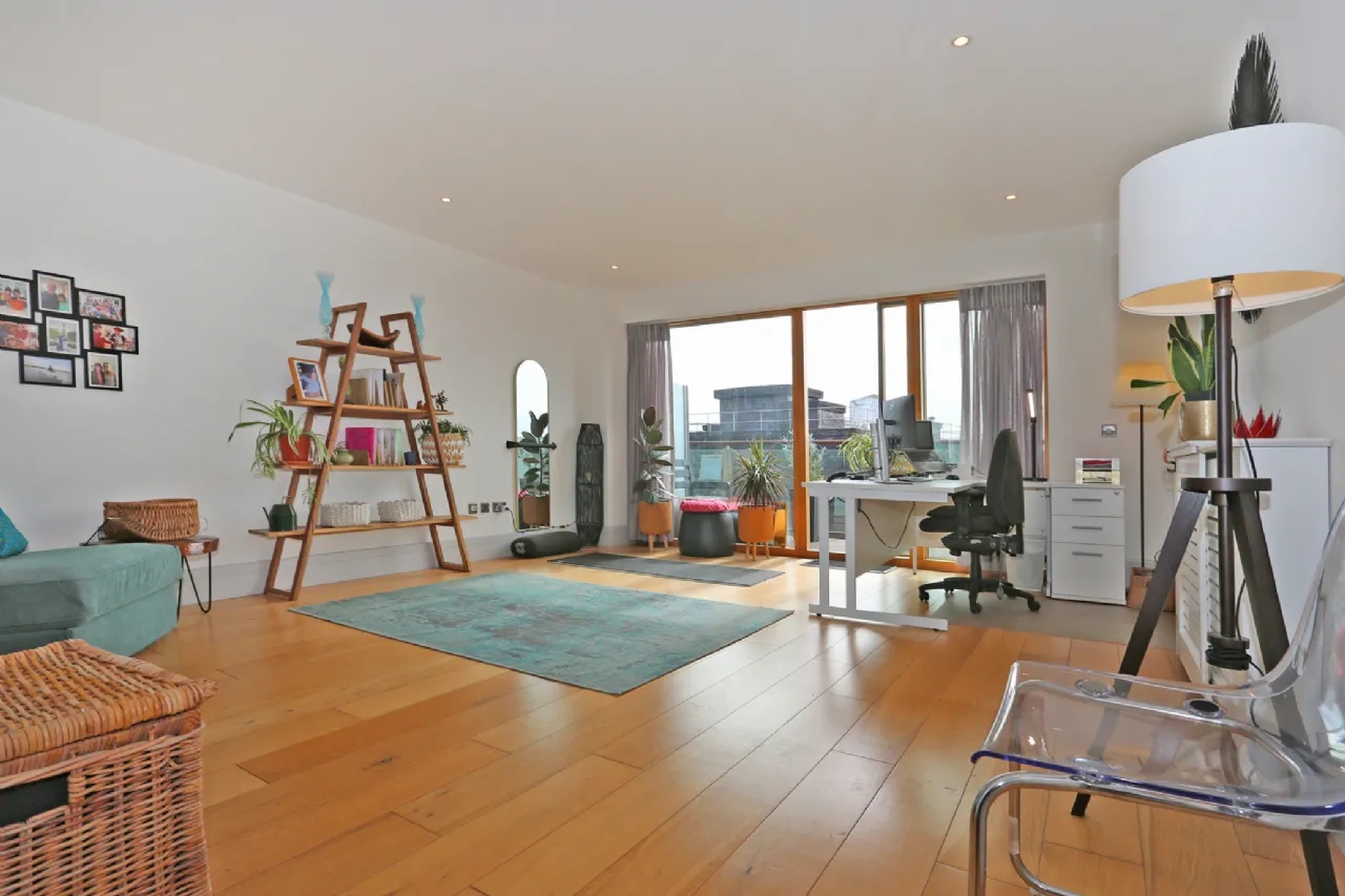 Photo of 69 The Sarsfield, The Strand, Limerick, V94 D4V9