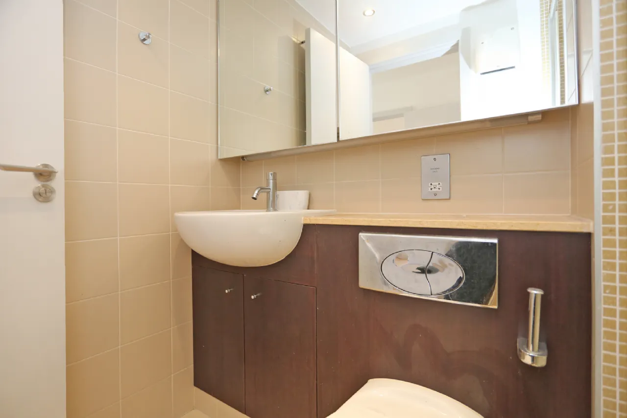 Photo of 69 The Sarsfield, The Strand, Limerick, V94 D4V9