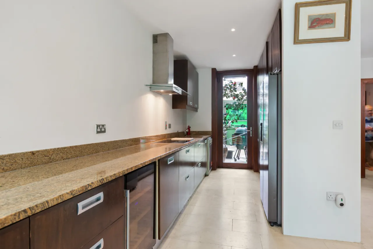 Photo of 44 Raglan Lane, Ballsbridge, Dublin 4, D04 Y7Y3