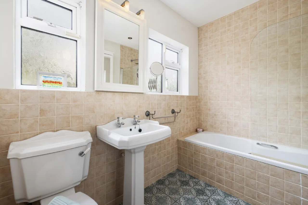 Photo of 15 Corbawn Avenue, Shankill, Dublin 18, D18 CD58