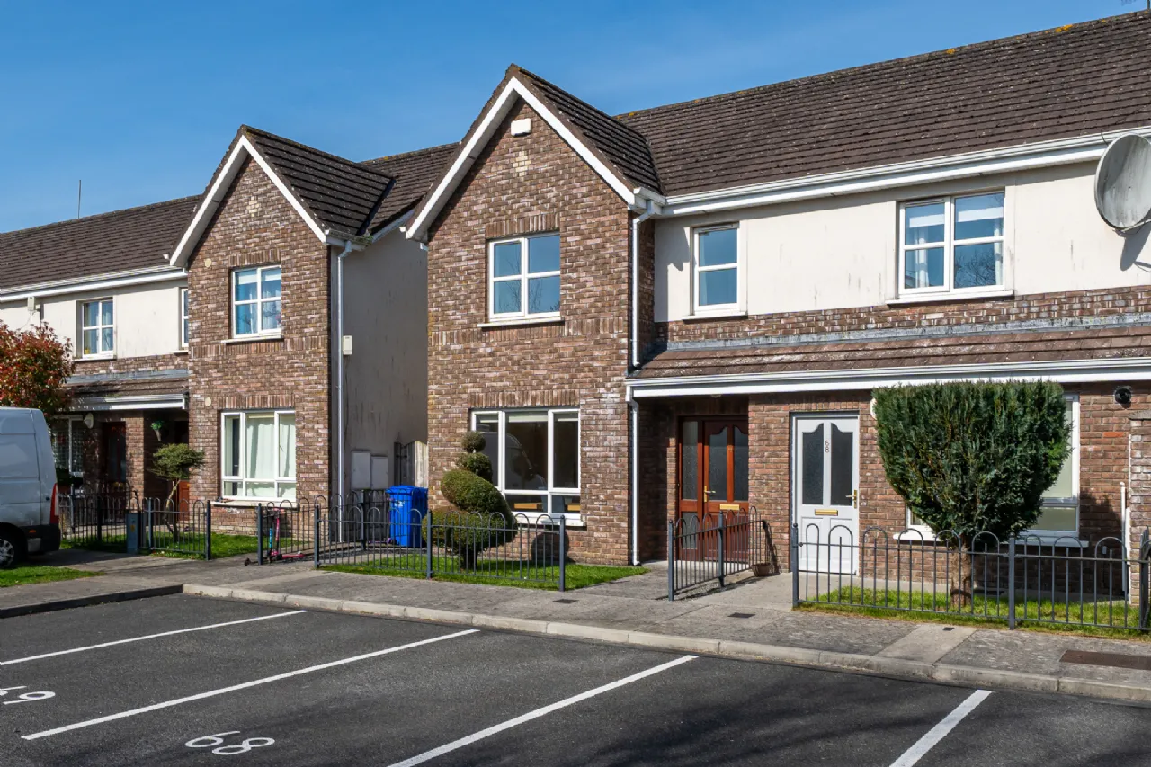 Photo of 69 Droim Liath, Collins Lane, Tullamore, Co. Offaly, R35N8R6