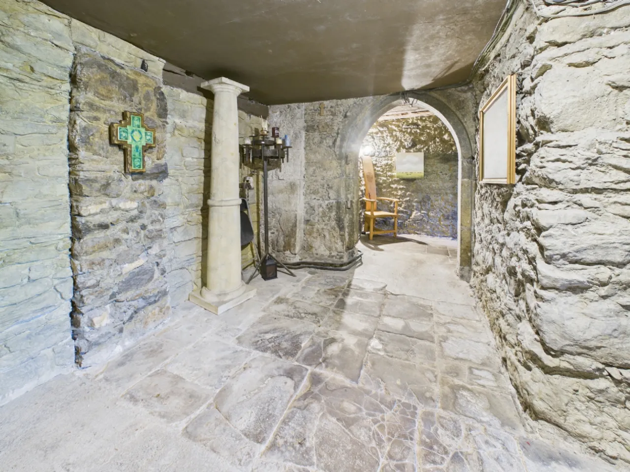Photo of Emmel Castle, Emmel, Cloughjordan, Co. Tipperary