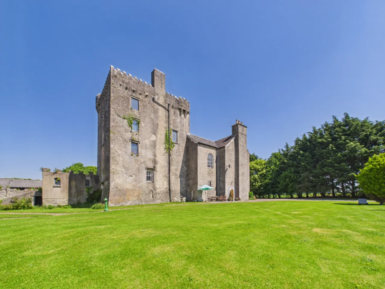 Photo of Emmel Castle, Emmel, Cloughjordan, Co. Tipperary