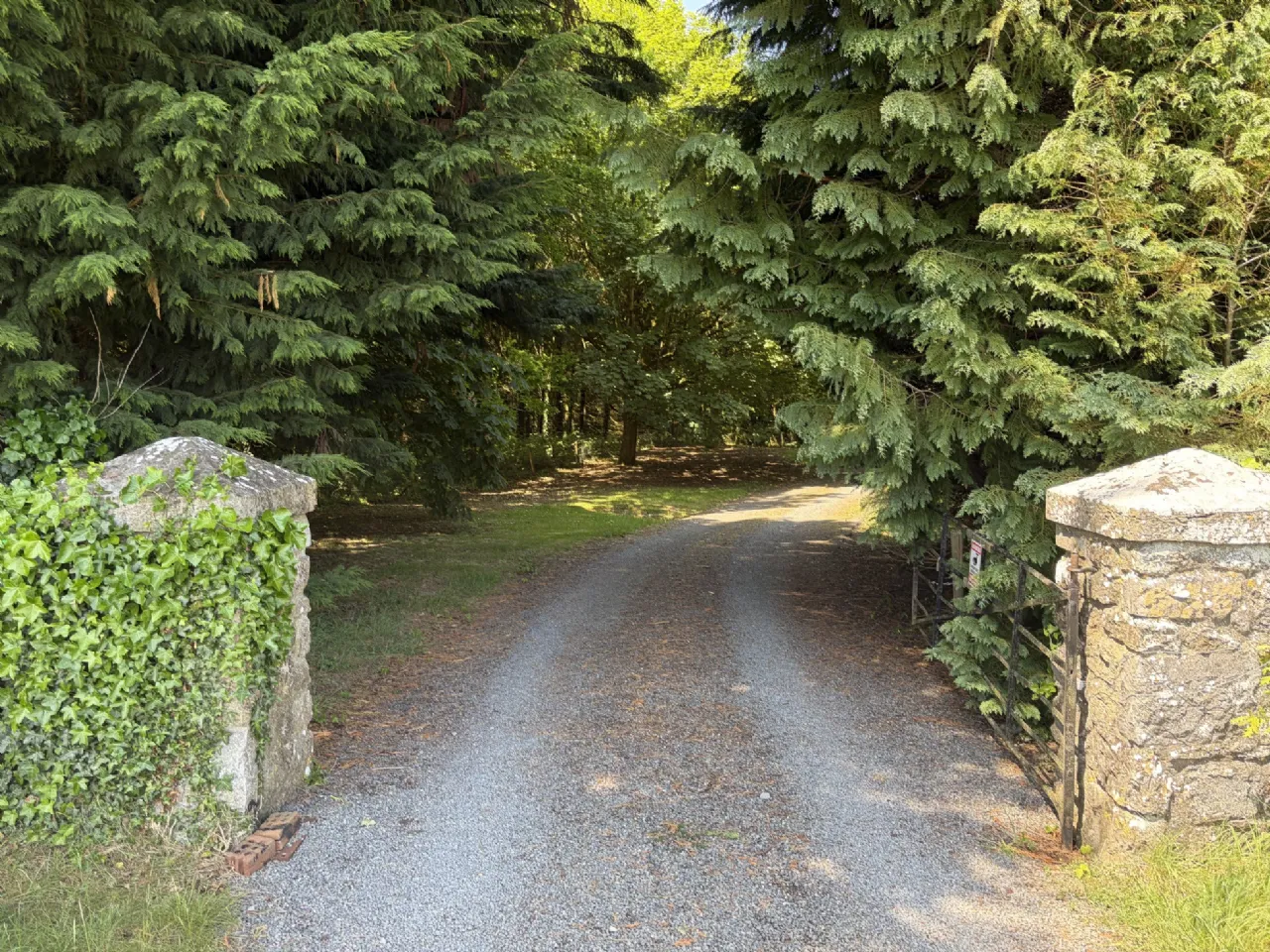 Photo of Emmel Castle, Emmel, Cloughjordan, Co. Tipperary