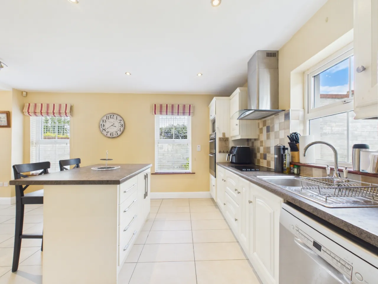 Photo of 1 Powerscourt, Tulla, Co Clare, V95 F409