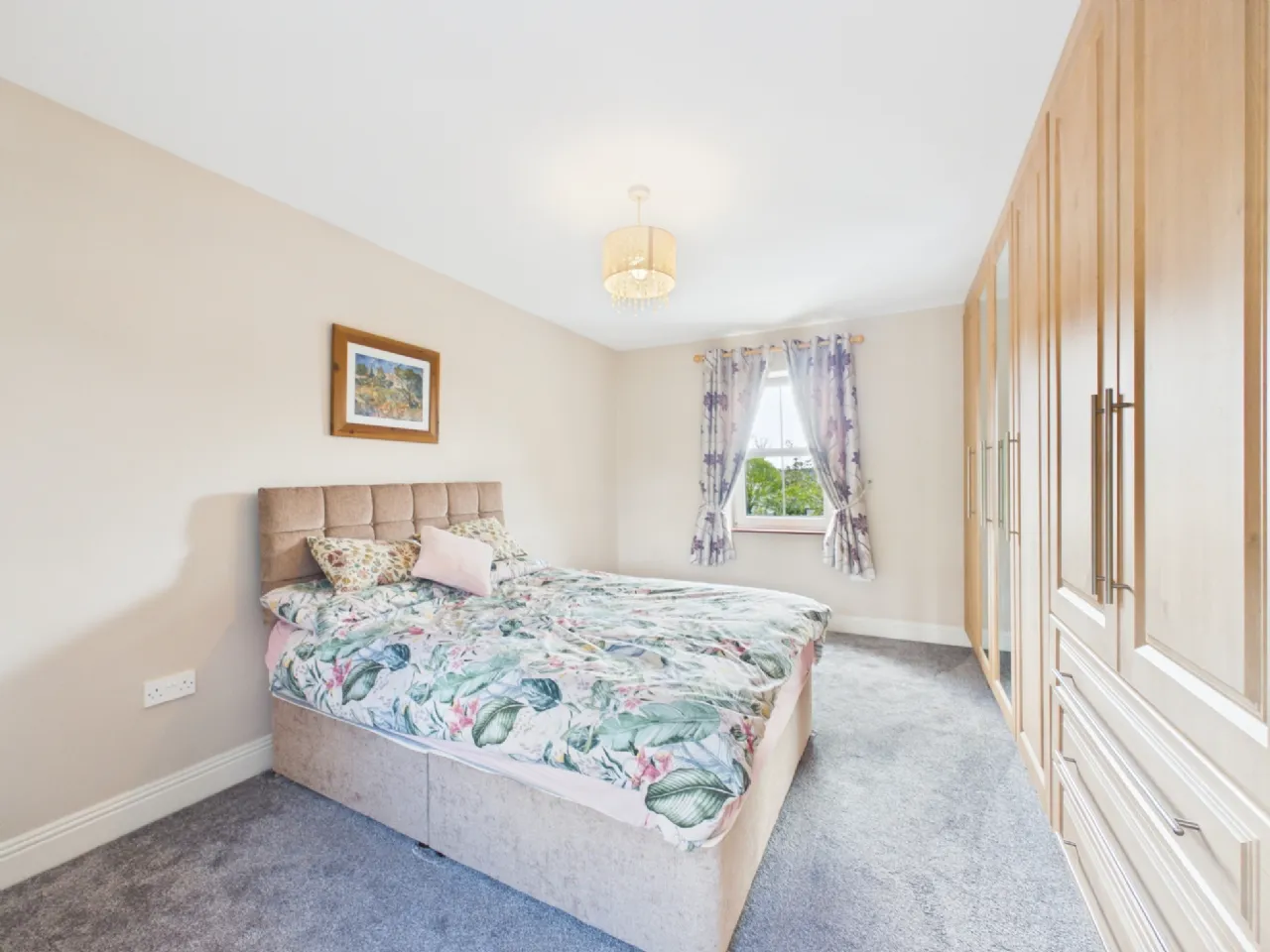 Photo of 1 Powerscourt, Tulla, Co Clare, V95 F409