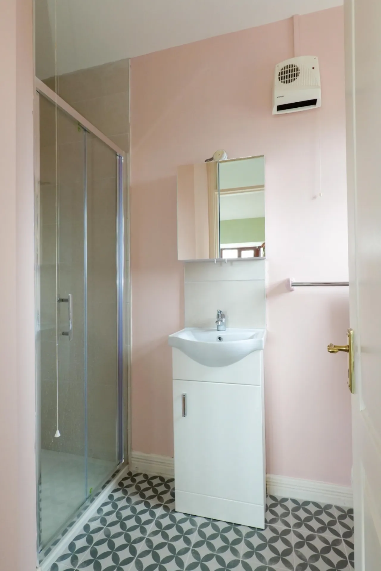 Photo of 22 Manor Court, Western Distributor Road, Knocknacarra, Galway, H91 R76K