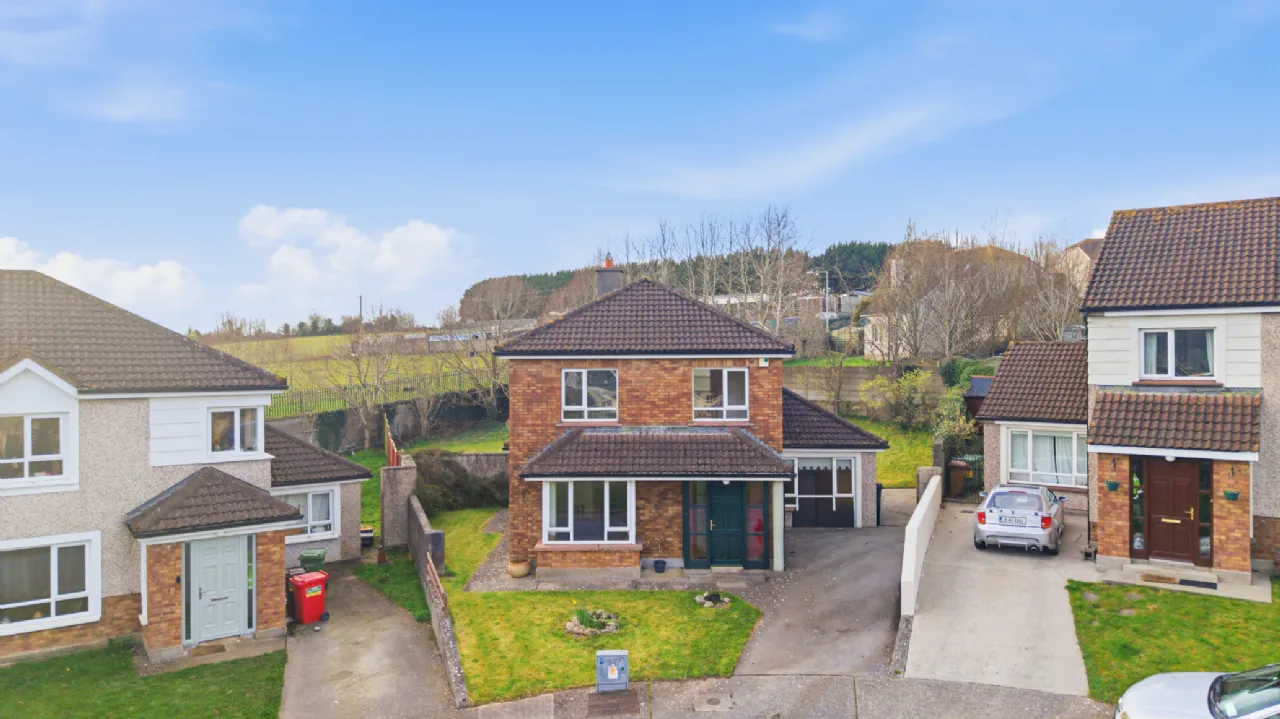 Photo of 6 Ard Aoibhinn, Cashel Road, Clonmel, Co. Tipperary, E91 Y659