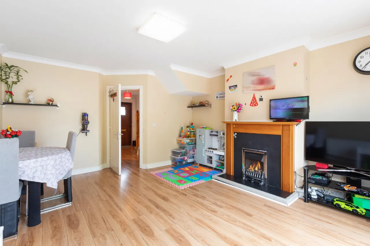 Photo of 33 Delhurst Terrace, Ongar, Dublin 15, D15A8H1