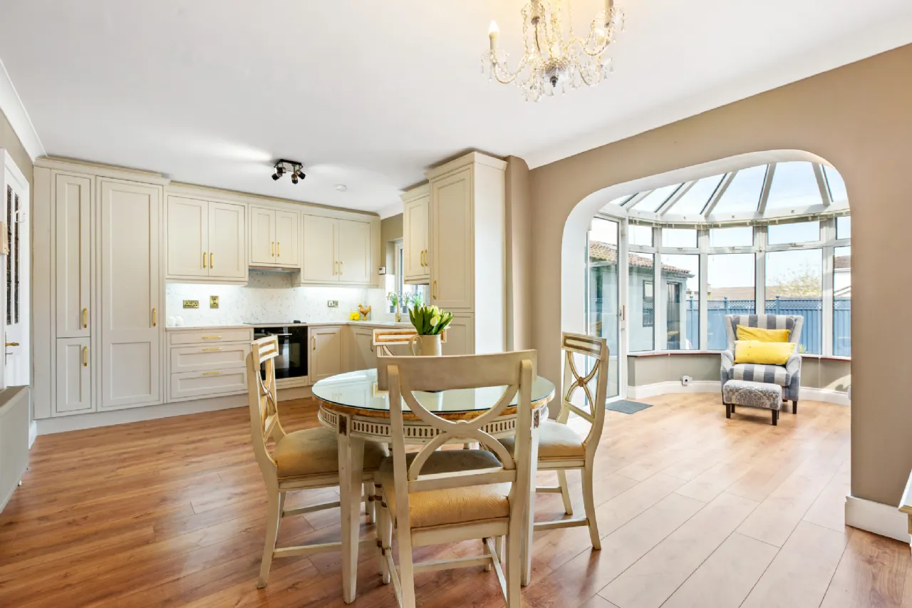 Photo of 13 Foxrock Crescent, Dublin 18, D18 E5C2