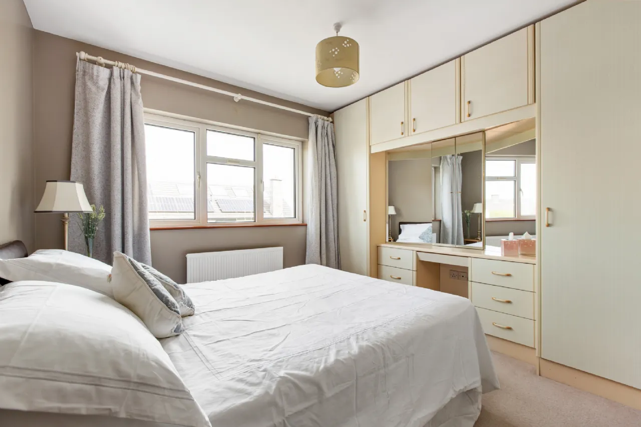 Photo of 13 Foxrock Crescent, Dublin 18, D18 E5C2