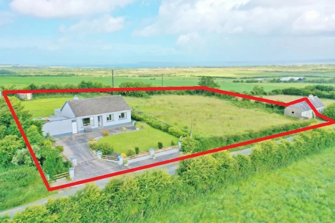 Photo of Tullahinell, Ballylongford, Co Kerry, V31 NV97