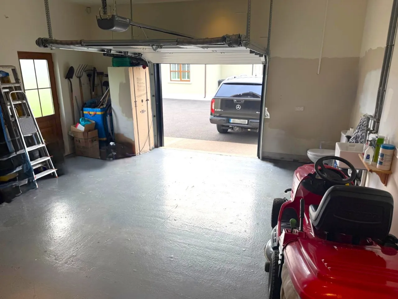 Photo of Rahoona, Lissagroom, Inishannon, Crossbarry, Co . Cork, T12 D2HV