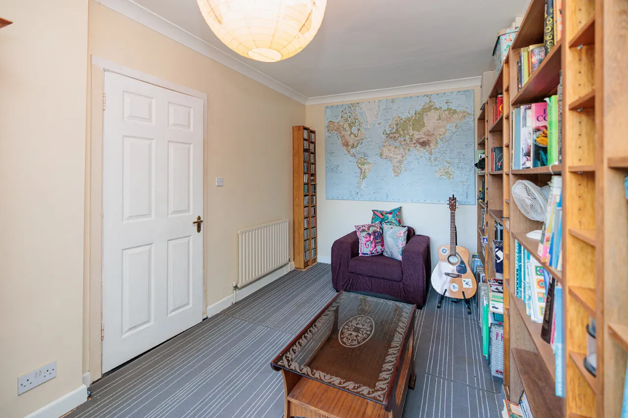 Photo of 1 Clarnwood, Freshford Road, Kilkenny, R95 HYW2