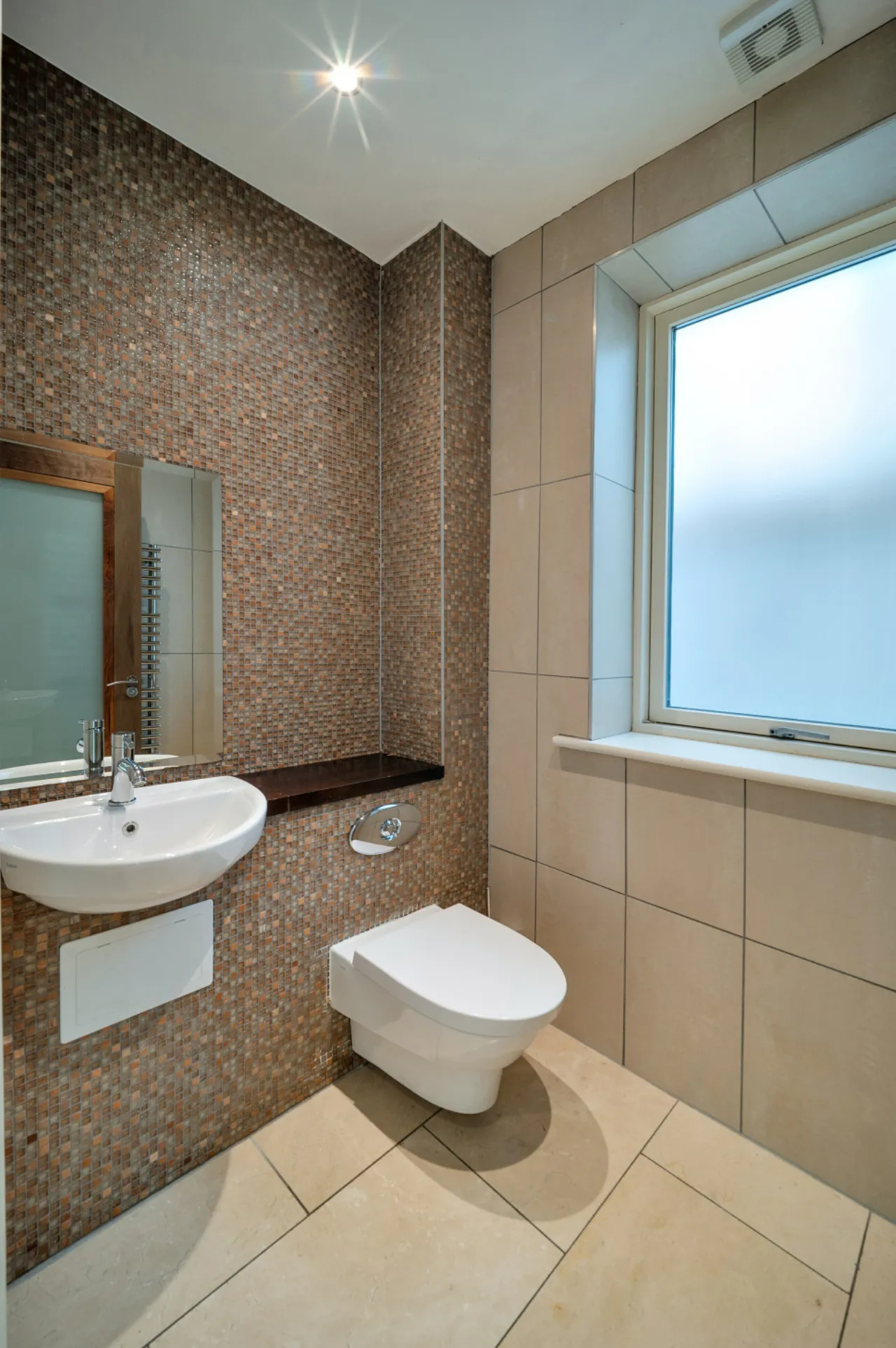 Photo of 1 Longwood, Wynnsward Park, Clonskeagh, Dublin 14, D14 V9H3