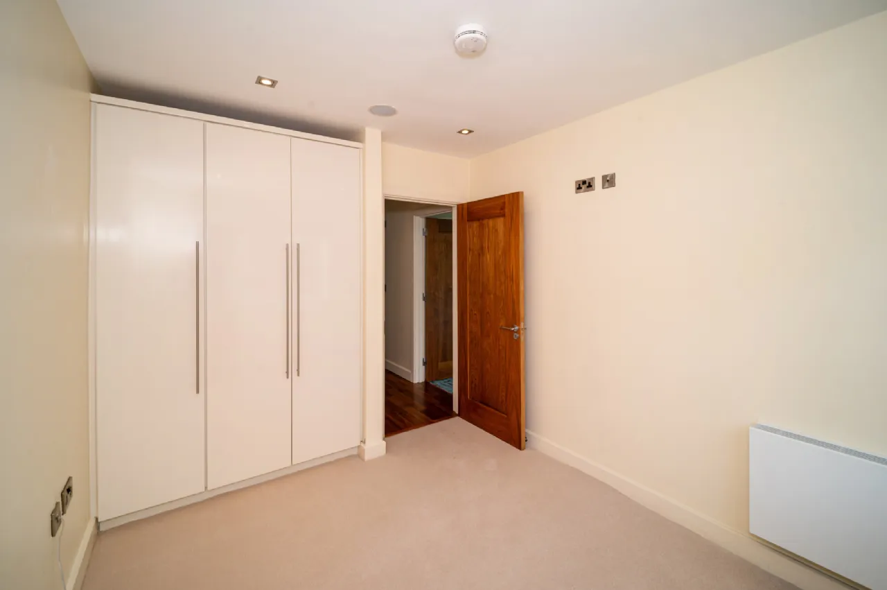 Photo of 1 Longwood, Wynnsward Park, Clonskeagh, Dublin 14, D14 V9H3