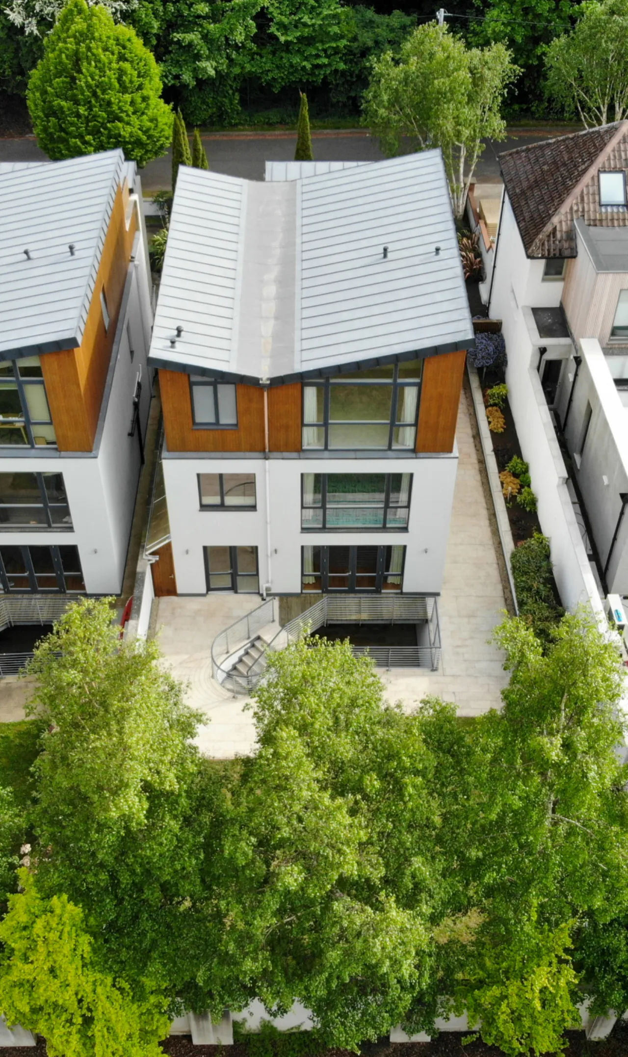 Photo of 1 Longwood, Wynnsward Park, Clonskeagh, Dublin 14, D14 V9H3