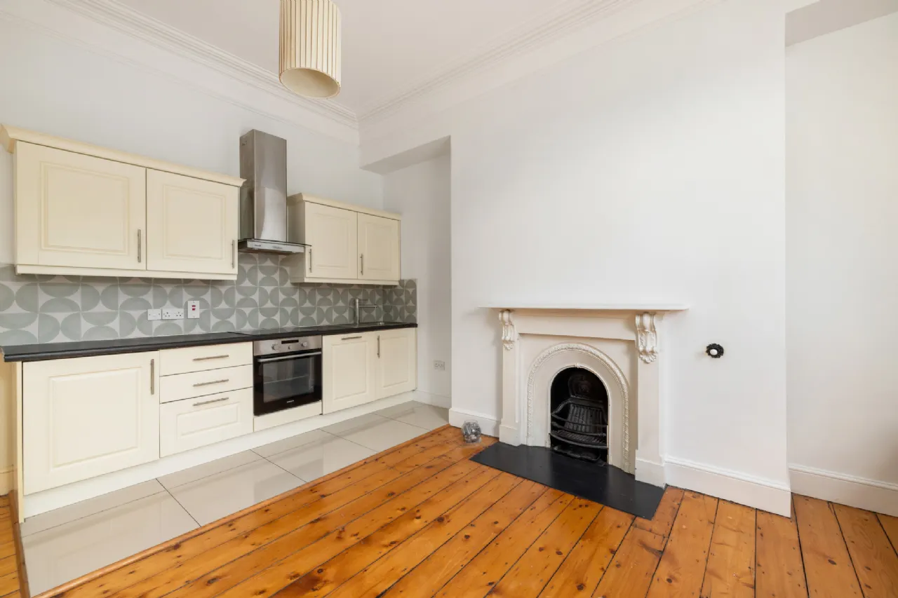 Photo of 27 Cambridge Terrace, York Road, Dun Laoghaire, Co Dublin, A96 H2T7