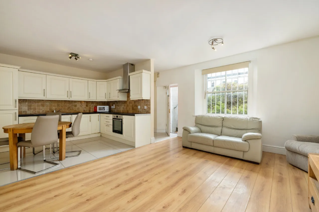 Photo of 27 Cambridge Terrace, York Road, Dun Laoghaire, Co Dublin, A96 H2T7