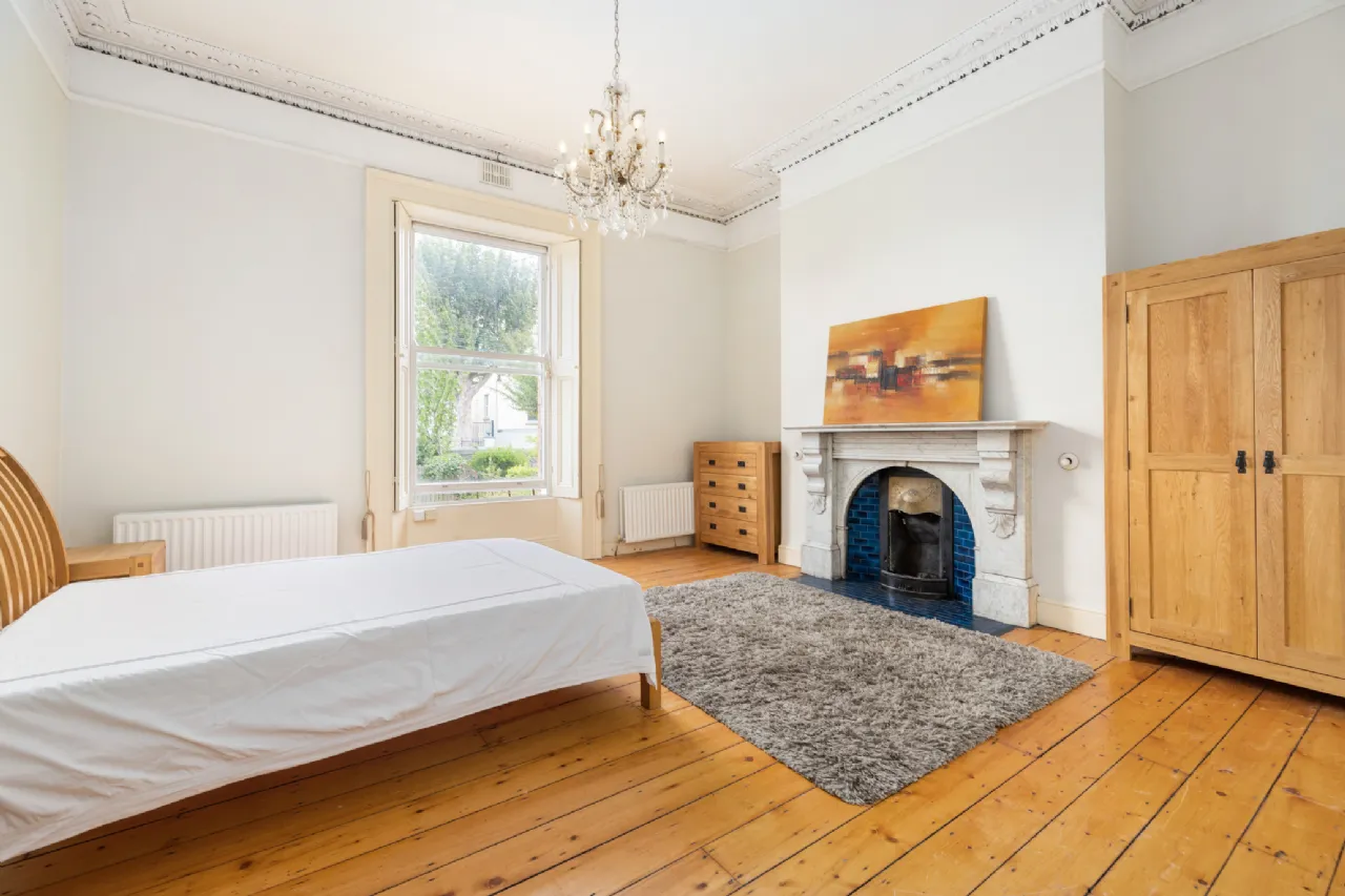 Photo of 27 Cambridge Terrace, York Road, Dun Laoghaire, Co Dublin, A96 H2T7