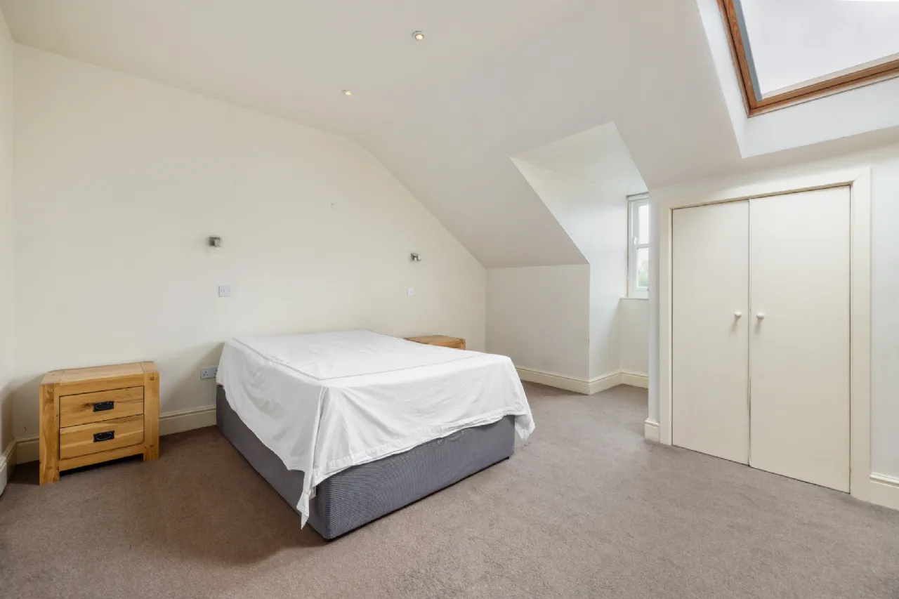 Photo of 27 Cambridge Terrace, York Road, Dun Laoghaire, Co Dublin, A96 H2T7