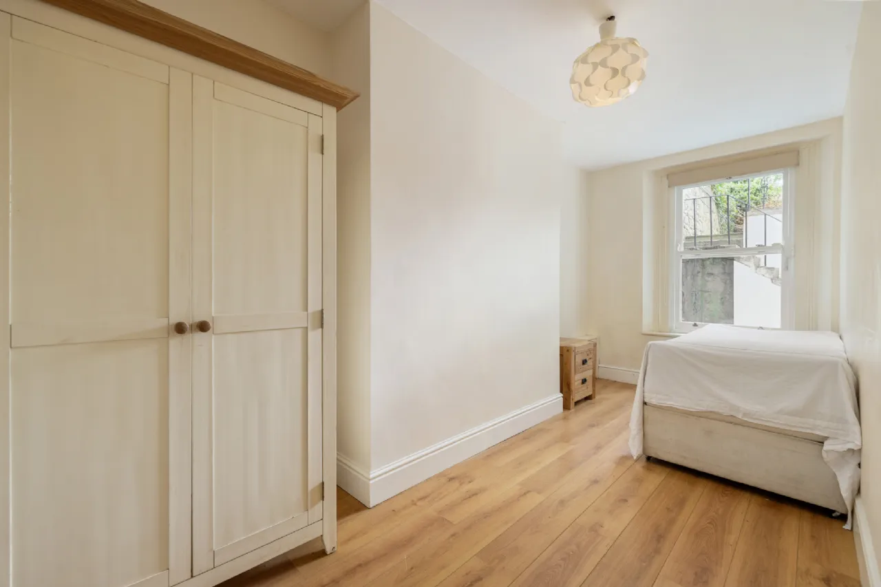 Photo of 27 Cambridge Terrace, York Road, Dun Laoghaire, Co Dublin, A96 H2T7