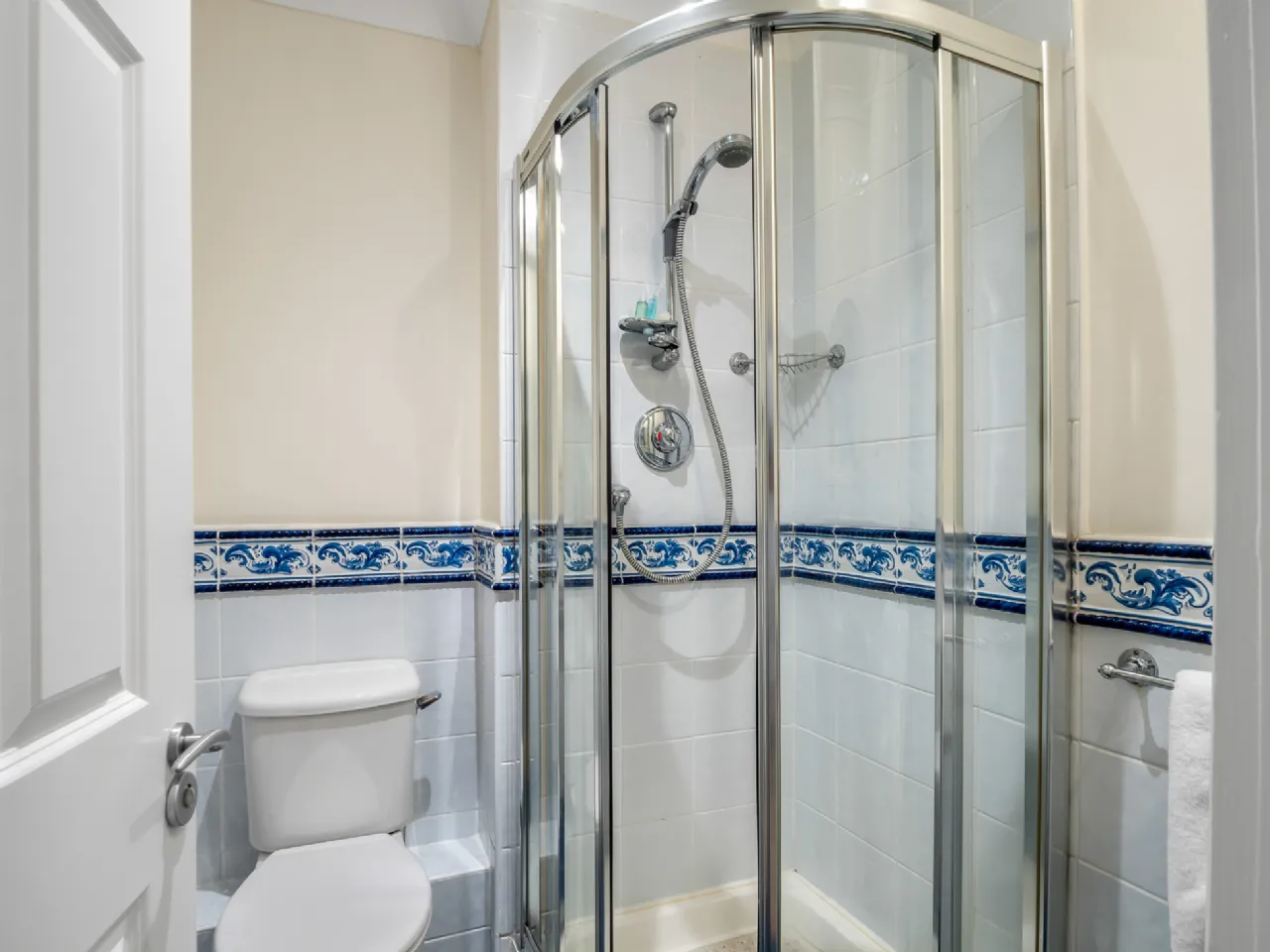 Photo of 4 Harbour Heights, Seaview, Clifden, Co.Galway, H71 XN12