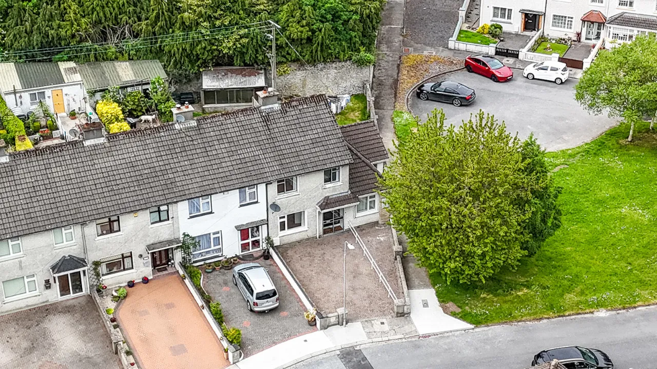 Photo of 15 Saint Patricks Close, Kilkenny, R95 WY0R