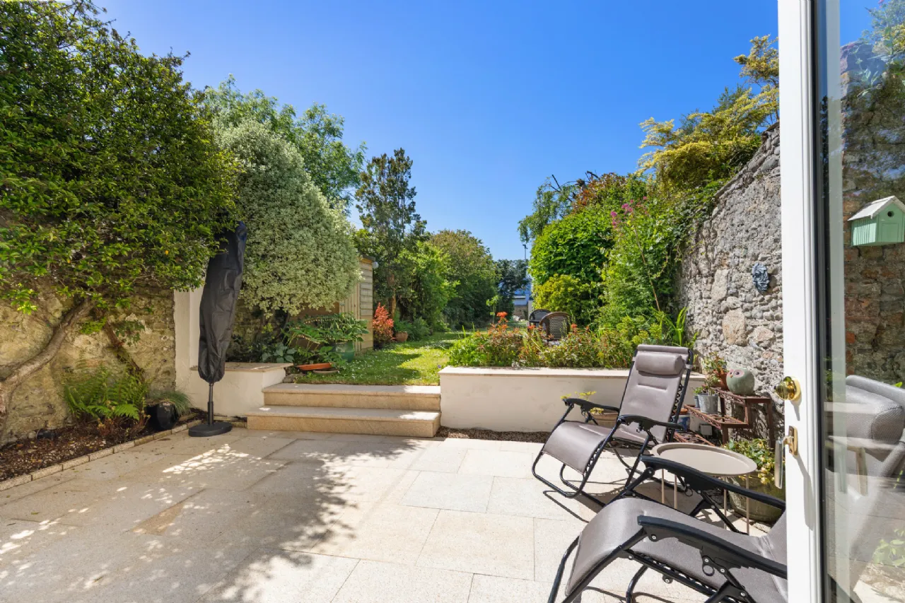 Photo of 89 Strand Road, Sandymount, Dublin 4, D04 T1K2