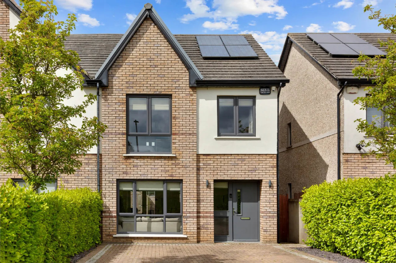 Photo of 10 Elder Heath Avenue, Kiltipper, Dublin 24, D24 Y3YT