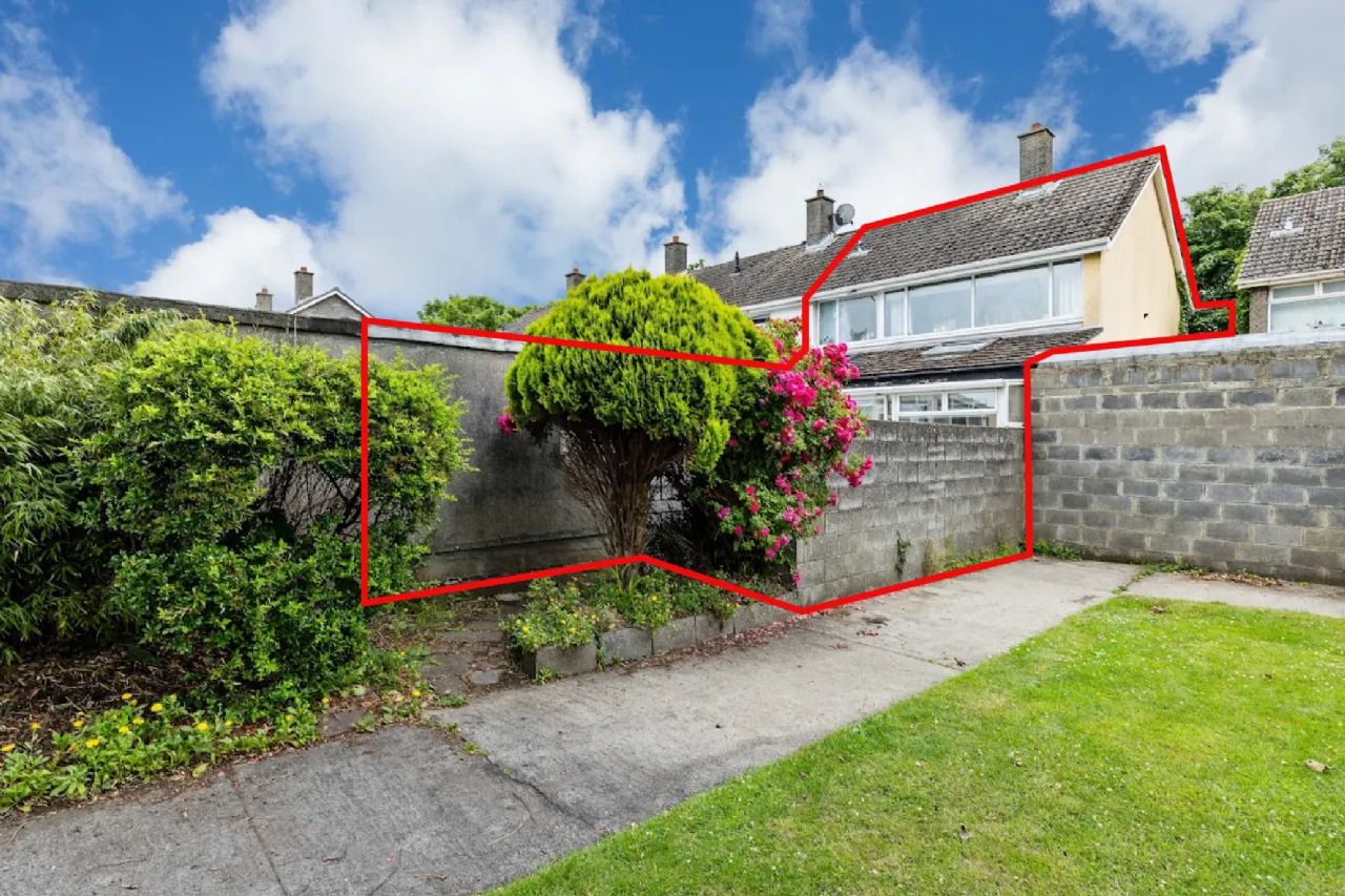 Photo of 9 Bayside Park, Sutton, Dublin 13, D13A718