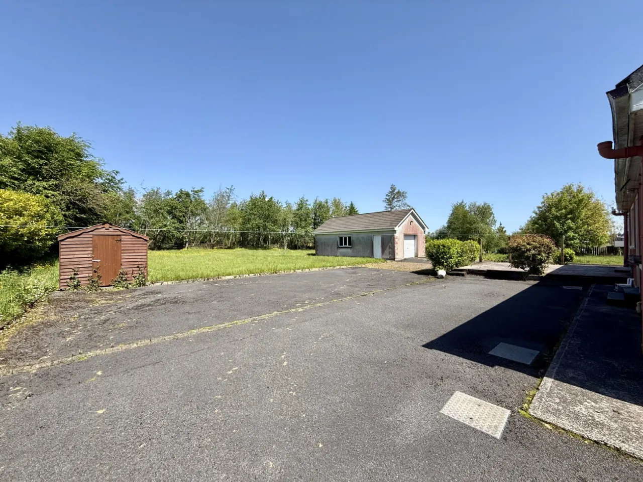 Photo of 2 Frenchbrook, Sarnaught, Castlebar, Co. Mayo, F23 X403
