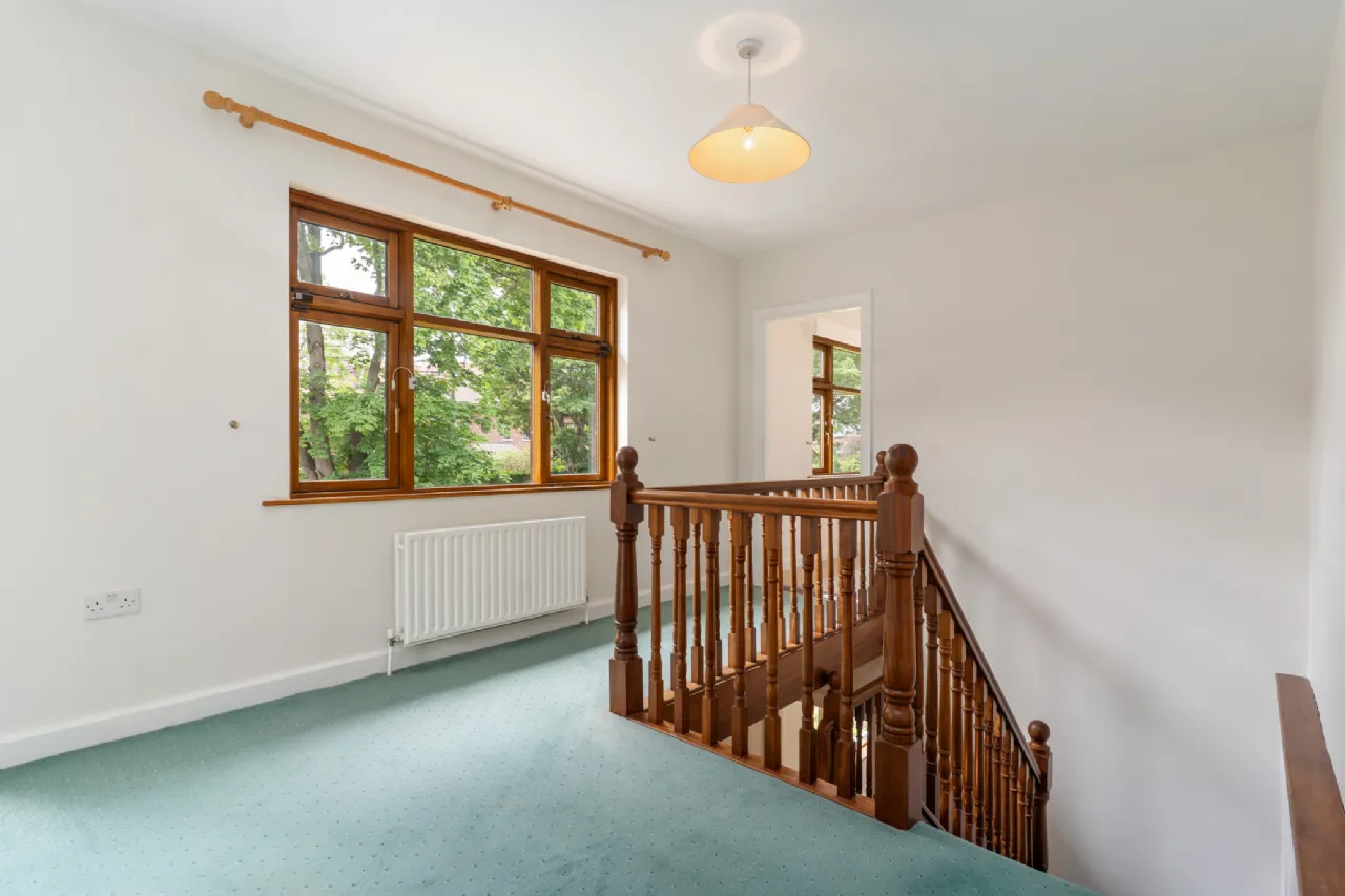 Photo of 12 Maple Road, Clonskeagh, Dublin 14, D14 F2W9