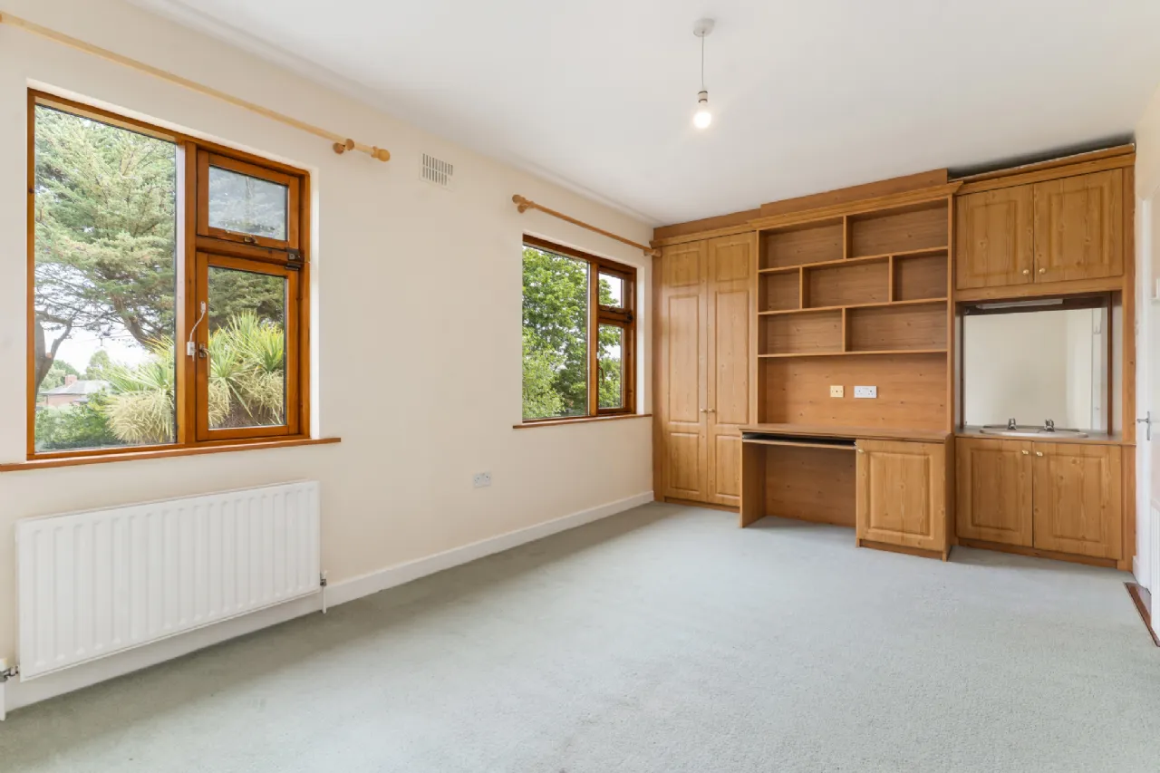 Photo of 12 Maple Road, Clonskeagh, Dublin 14, D14 F2W9