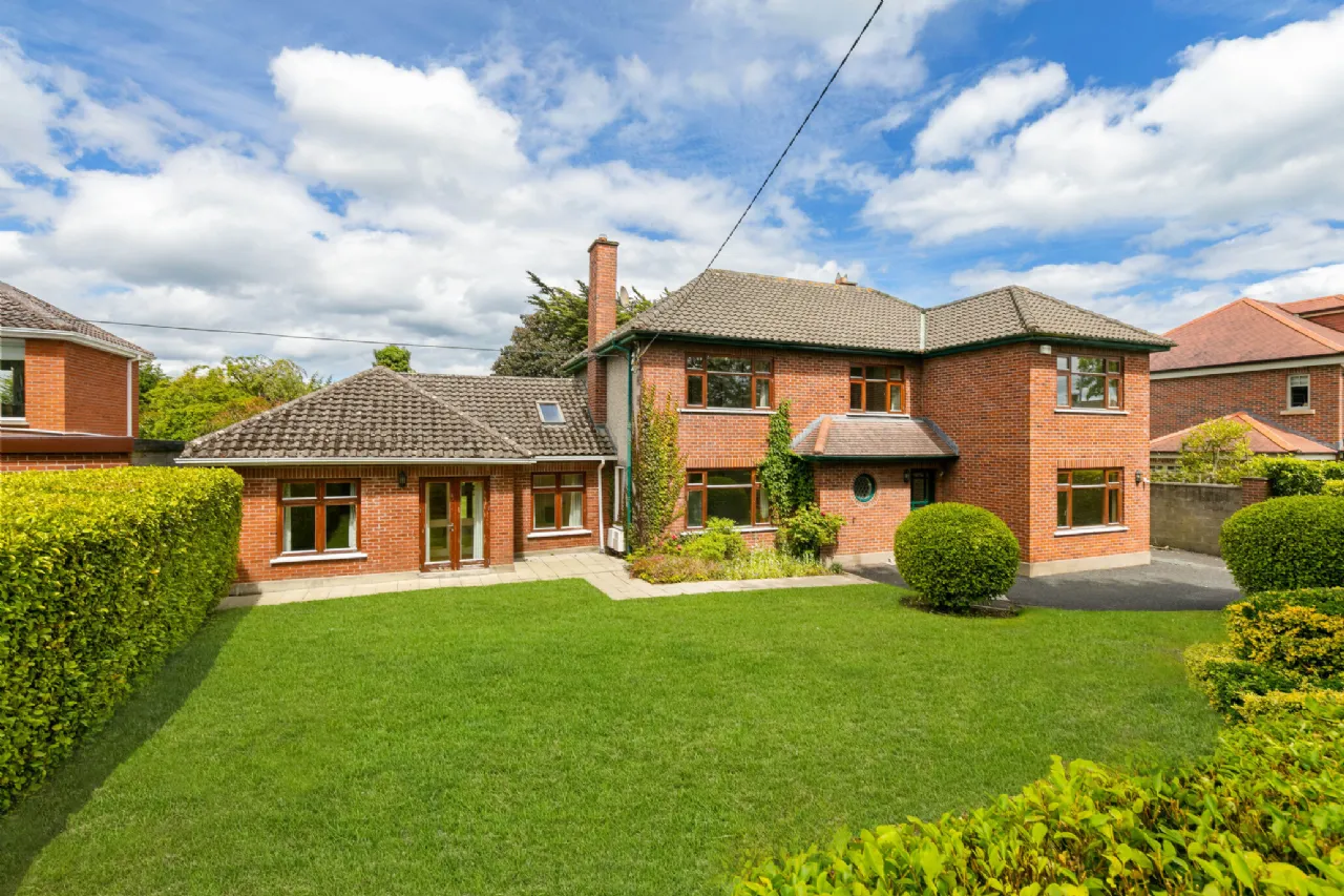 Photo of 12 Maple Road, Clonskeagh, Dublin 14, D14 F2W9