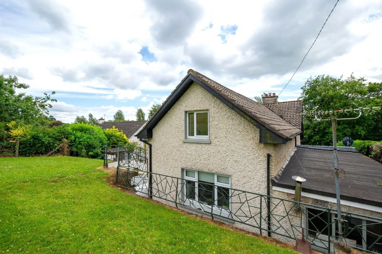 Photo of Pine Cottage, Navigation Road, Mallow, Co. Cork, P51 CA2R