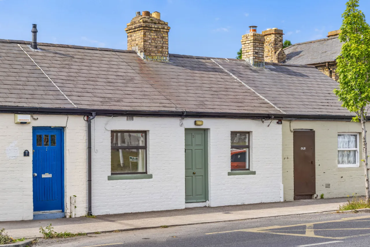 Photo of Maresa, 5 Lower Sallynoggin Road, Sallynoggin, Co Dublin, A96 XA66