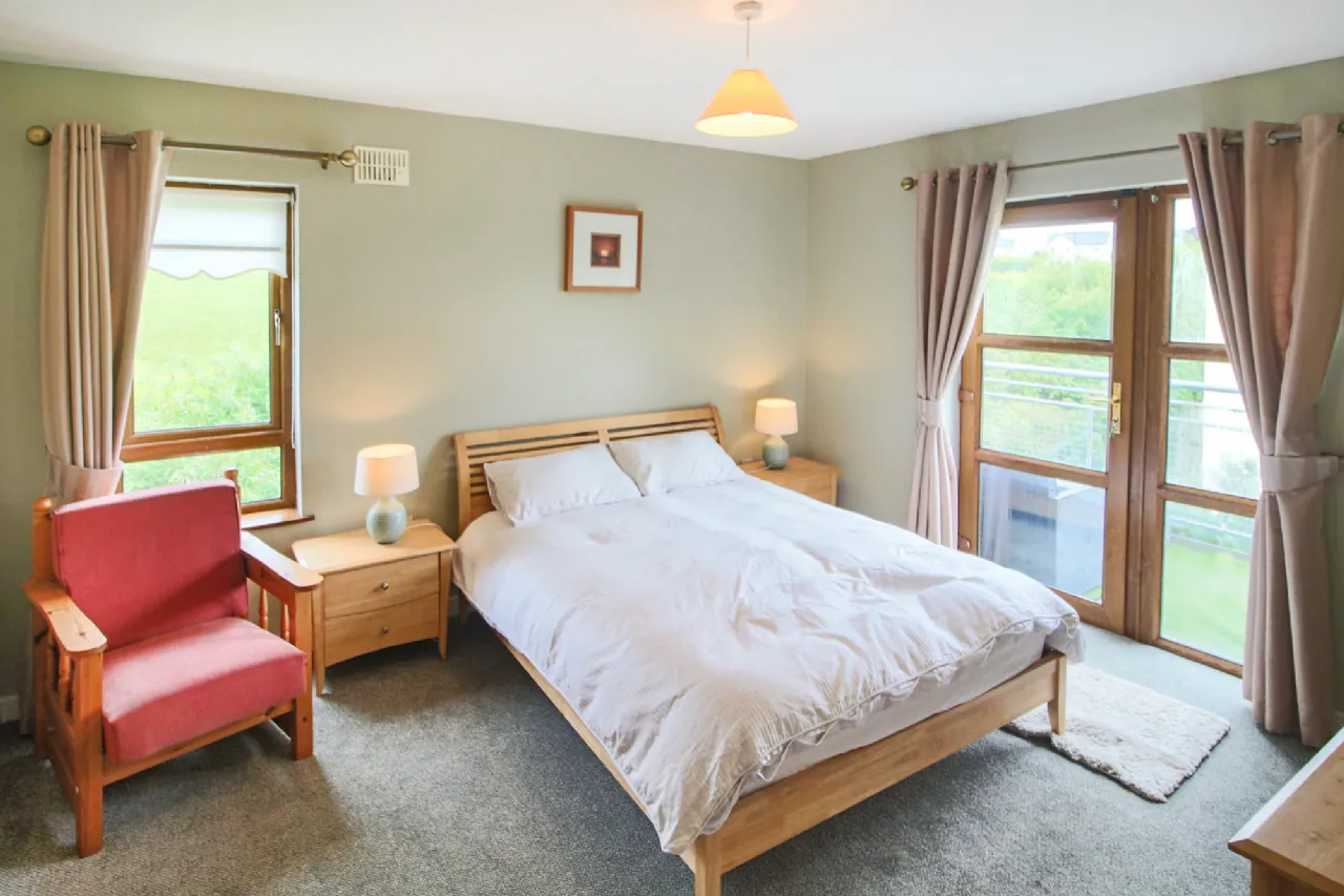 Photo of 6B Shannon Cove, Dromod, Carrick-On-Shannon, Co. Leitrim, N41 RH52