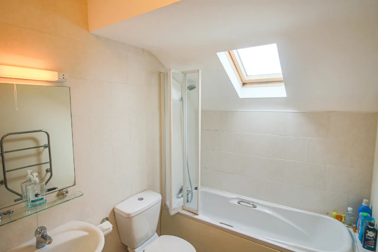 Photo of 6B Shannon Cove, Dromod, Carrick-On-Shannon, Co. Leitrim, N41 RH52