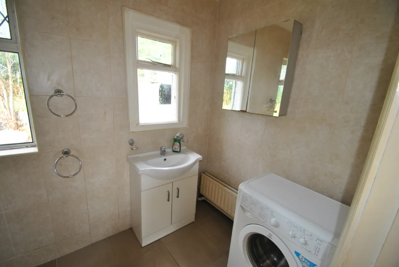 Photo of Mount Heaton, Roscrea, Co. Offaly, E53 A978