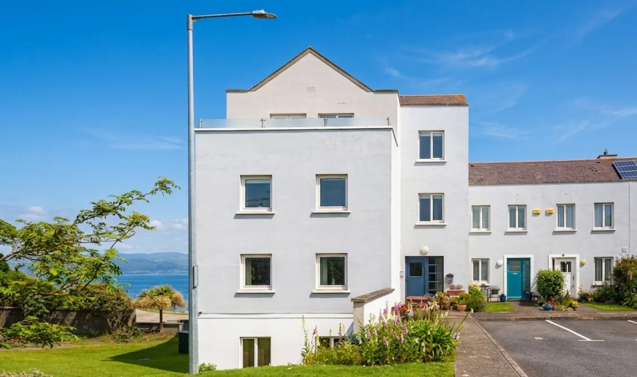 Photo of 3 Marine Court, Main Street, Blackrock, Co. Louth, A91 D6C9