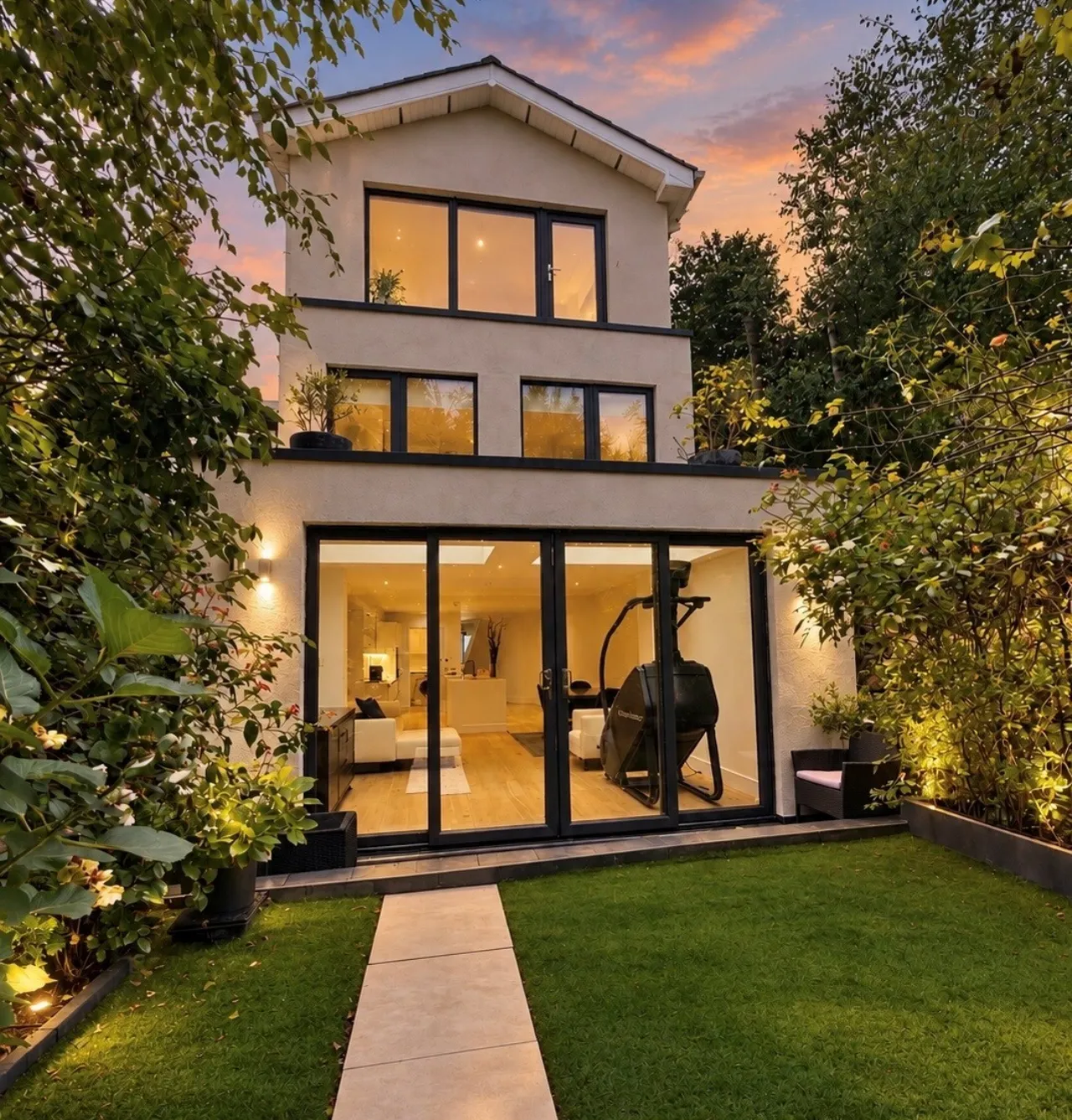 Photo of 93 Waterloo Lane, Ballsbridge, Dublin 4, D04 C4A3