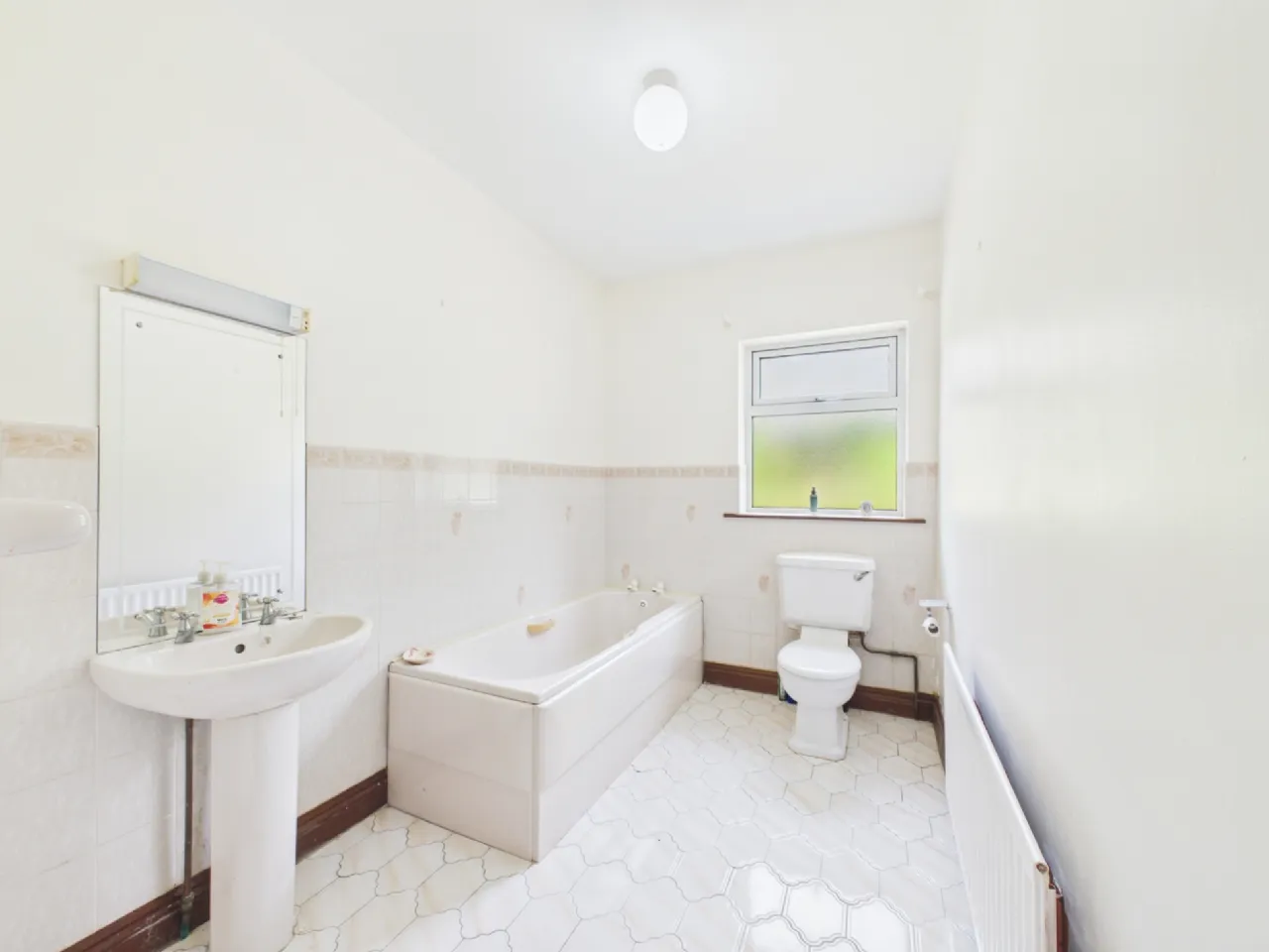 Photo of Shanaway Road, Ennis, Co Clare, V95 D8KX