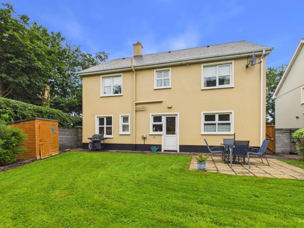 Photo of 1 Monvana Road, Kilrush, Co Clare, V15 K020