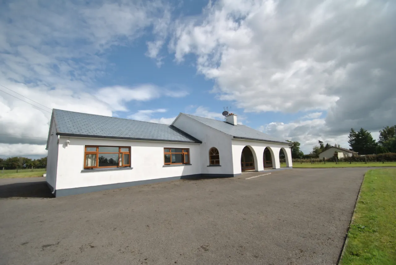 Photo of The Arches, Birr Road, Shinrone, Birr, Co. Offaly, R42 DW66