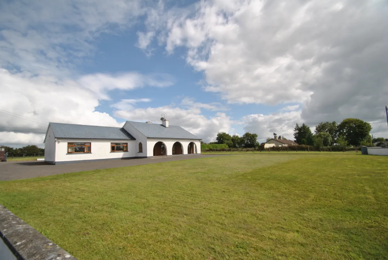 Photo of The Arches, Birr Road, Shinrone, Birr, Co. Offaly, R42 DW66