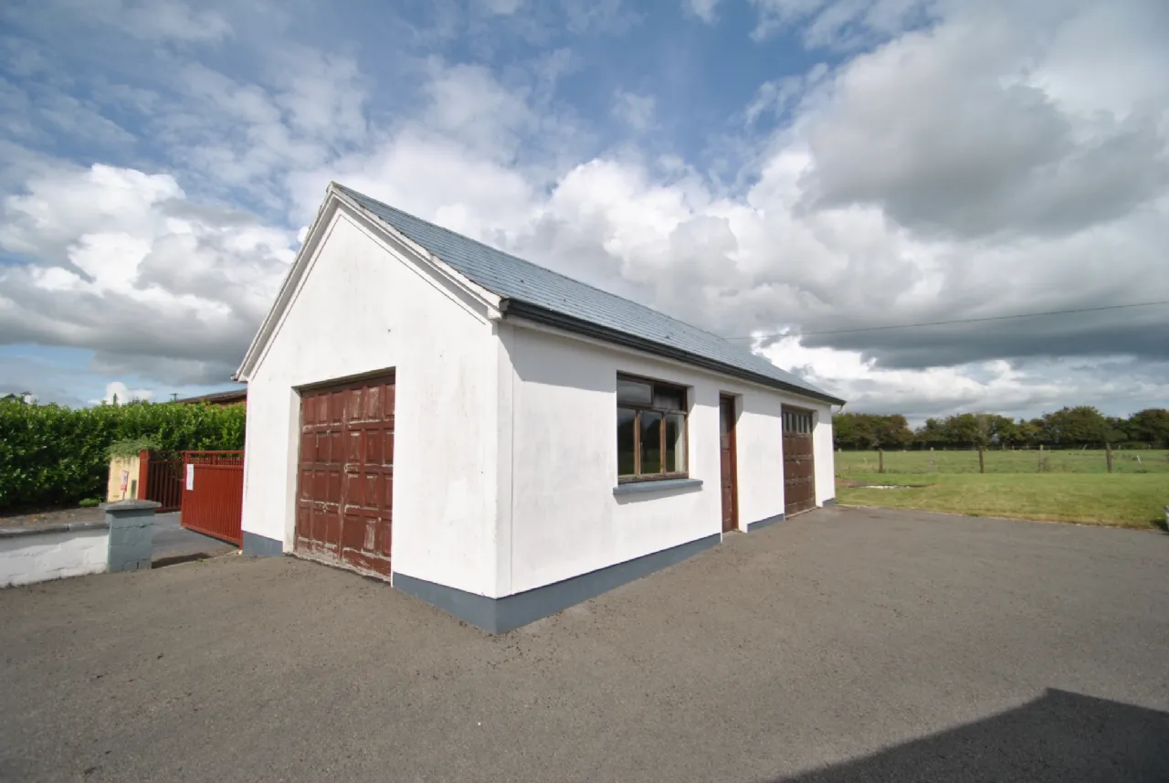 Photo of The Arches, Birr Road, Shinrone, Birr, Co. Offaly, R42 DW66