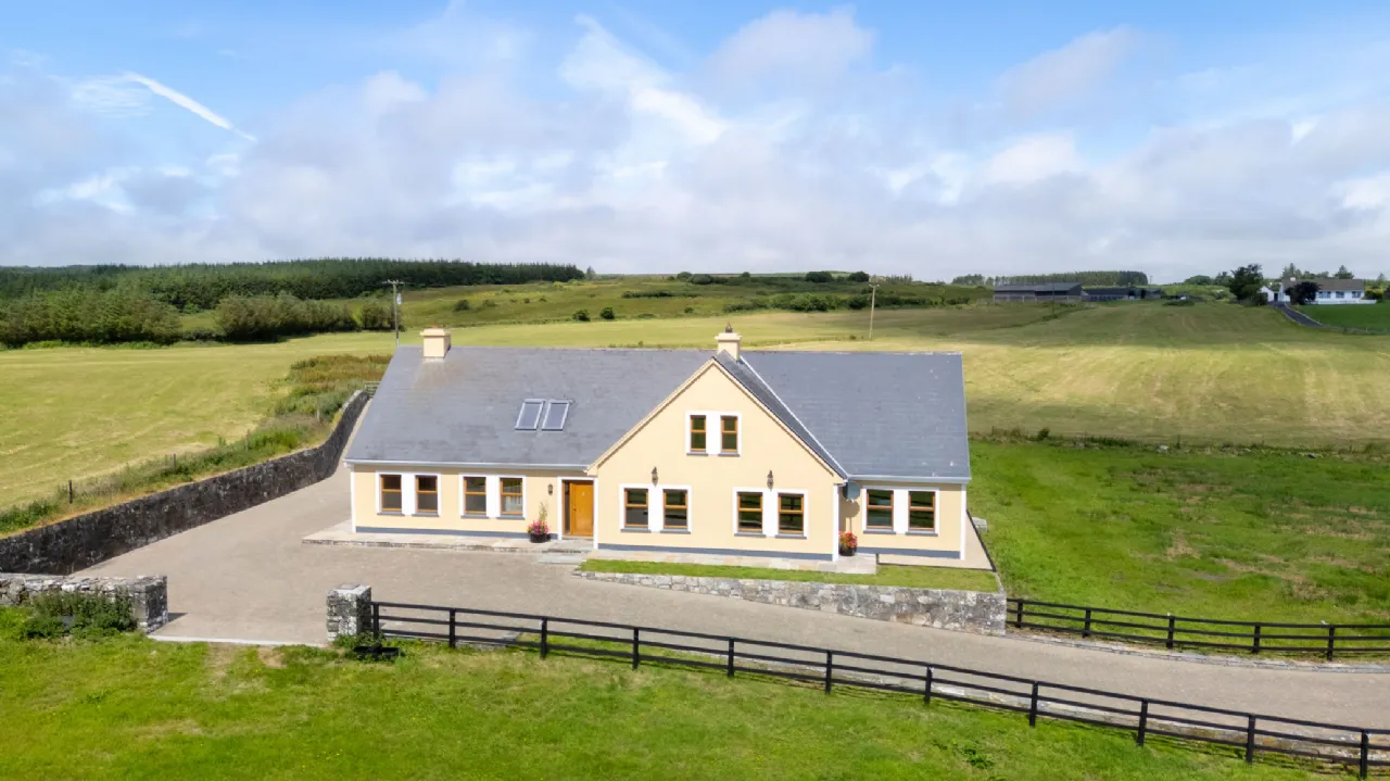 Photo of Fantor House, Carroweragh, Kilshanny, Co. Clare., V95 D8P3